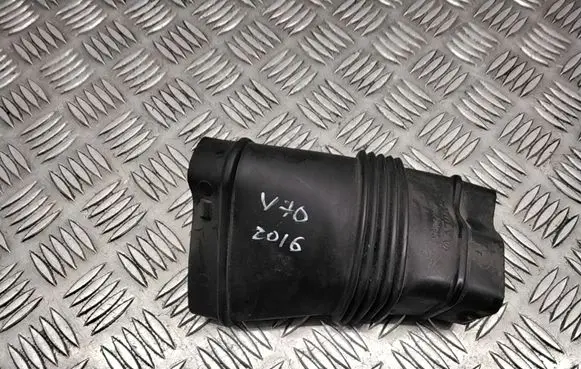 Volvo V70 Air intake duct part 30792195