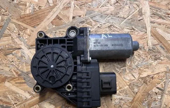 Jaguar S-Type Rear door window regulator motor 991134XXX 9911340506