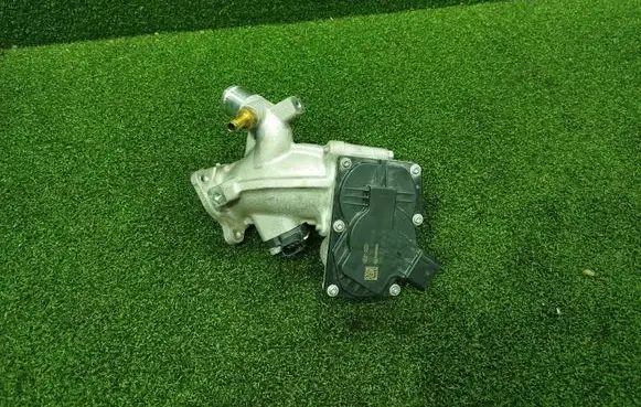 KIA Stonic Throttle body valve 3515007200 20K270528 3937407000