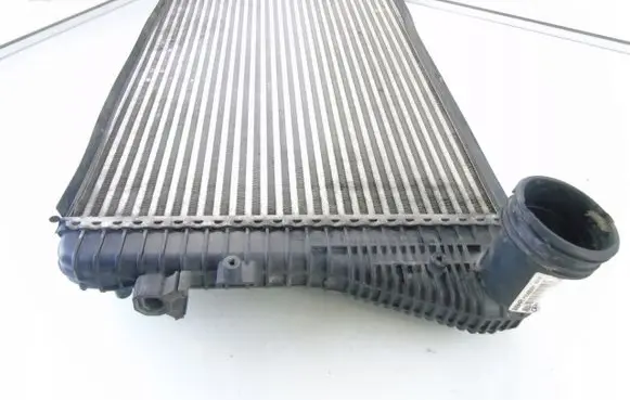 Volkswagen Eos Intercooler radiator 1K0145803S