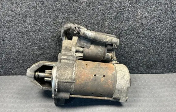 Mercedes-Benz E W211 Starter motor 0051512901 A0051512901