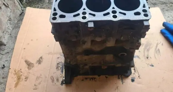 Skoda Fabia Mk2 (5J) Engine block 03P021A