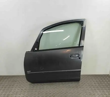 Mitsubishi Colt Front door MN161883