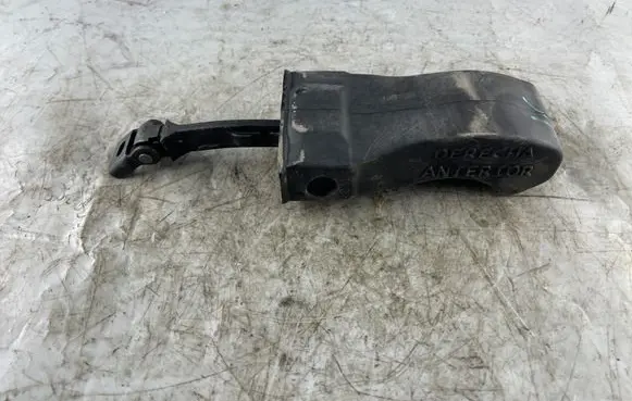 Seat Ibiza IV (6J,6P) Front door check strap stopper