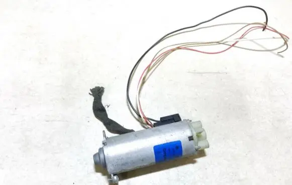Mercedes-Benz S W220 Seat adjustment motor 2208201542 0130002568