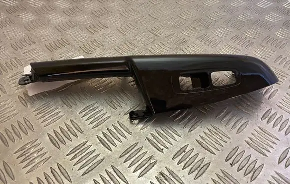KIA Sportage Rear door window switch trim 4A9525B110