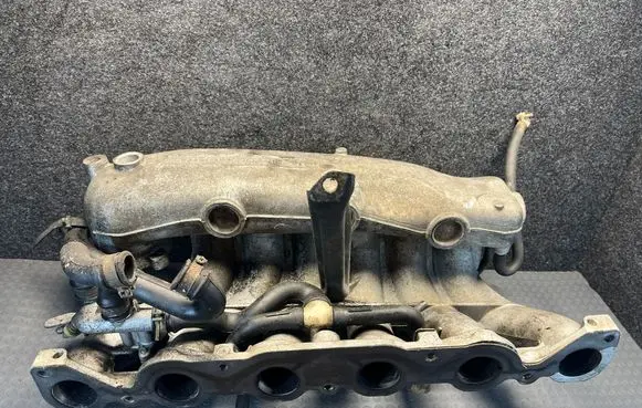 Mercedes-Benz S W126 Intake manifold R1101413701 R1100940412 0280170403