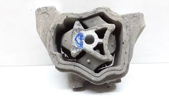 Volvo S80 Engine mount bracket 8G9N6L063CA 31262492