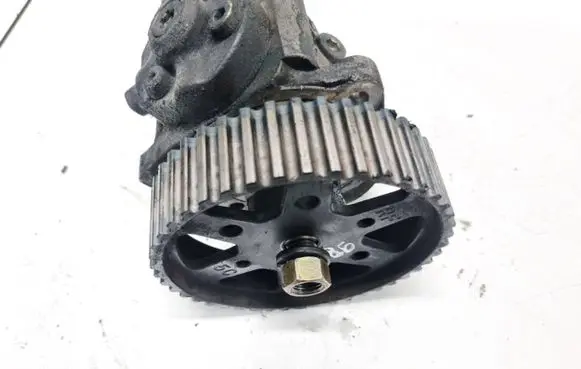 Mazda 6 Fuel pump gear (pulley) 