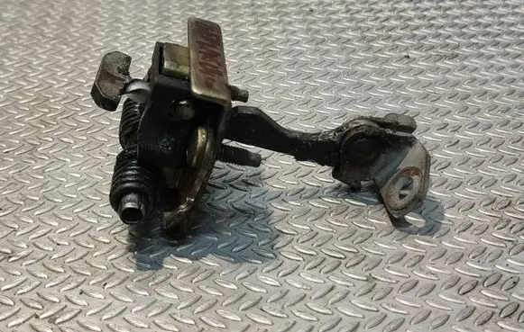 Citroen Berlingo Front door check strap stopper