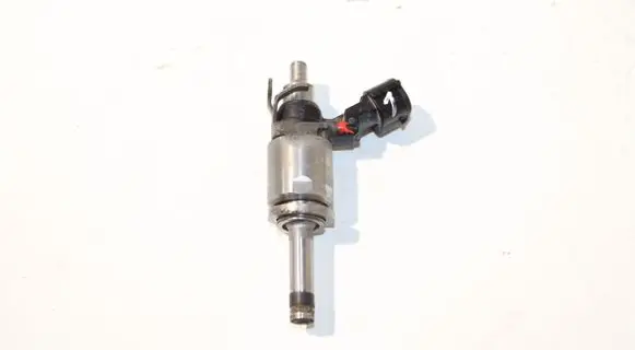 Nissan Qashqai Fuel injector H8201438013