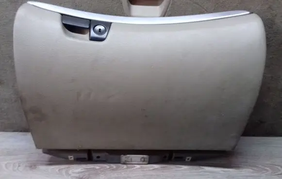 Glove box set