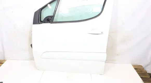 Peugeot Partner Front door