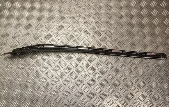 Mercedes-Benz E W213 Other sill/pillar trim element A213690118