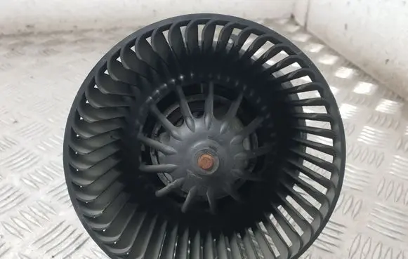 Citroen C2 Heater fan/blower F665878C