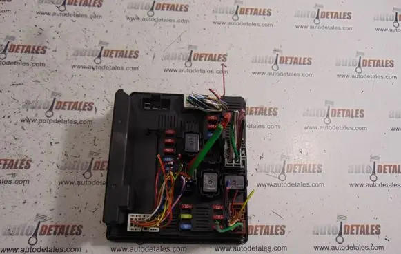 Nissan Qashqai Fuse module 284B7JD000