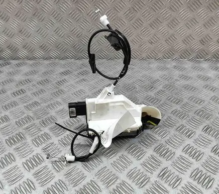 Citroen C5 Coupe door lock (next to the handle) 9135HN