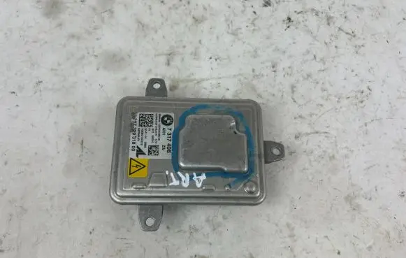 BMW X5 F15 Xenon control unit/module 7317408 10EEG120223 30732931800