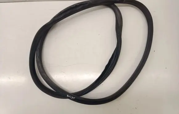 Volvo V60 Front door rubber seal