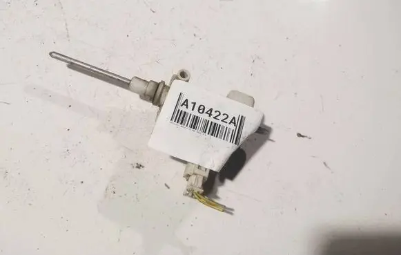 Mercedes-Benz C W203 Central locking motor a2038201997 8066-00