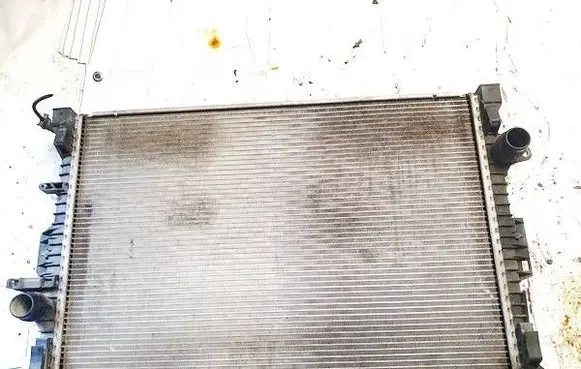 Coolant radiator