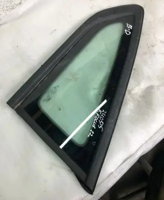 Ford Focus Rear side window 43r000054