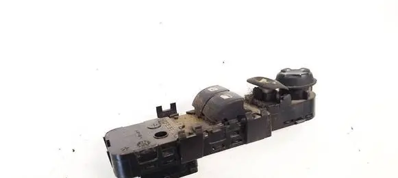 Peugeot 207 Electric window control switch E29A6006