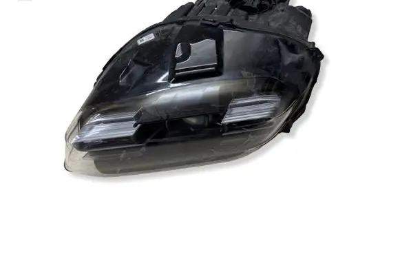 Porsche Taycan 9J1 Headlight/headlamp 9J1941031G 1140E330005 135700122534