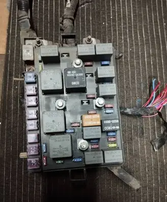 KIA Cerato BSM Control unit 919552F040