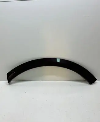 Audi Q8 Rear arch trim 4M8853817D 4M8853817E