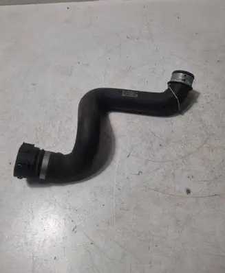 Mercedes-Benz GLS X166 Engine coolant pipe/hose A1665000575