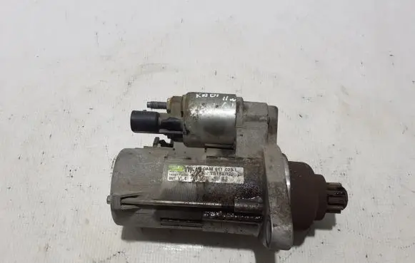 Volkswagen Caddy Starter motor 0AM911023L