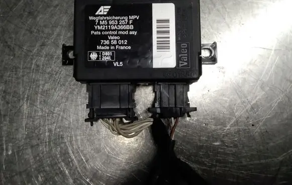 Ford Galaxy Immobilizer control unit/module 7M5953257F YM2119A366BB