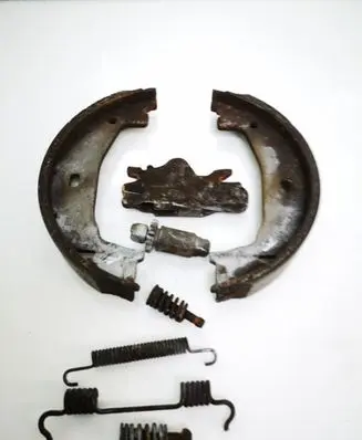 BMW 3 E90 E91 Handbrake/parking brake pads 