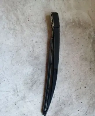 Opel Astra J Rear wiper blade arm