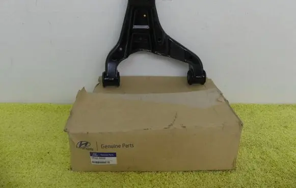 Hyundai Solati H350 Front lower control arm/wishbone 54500-s9000