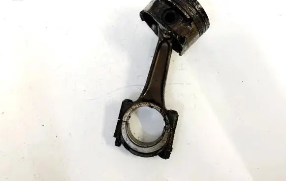 Citroen C3 Picasso Piston with connecting rod