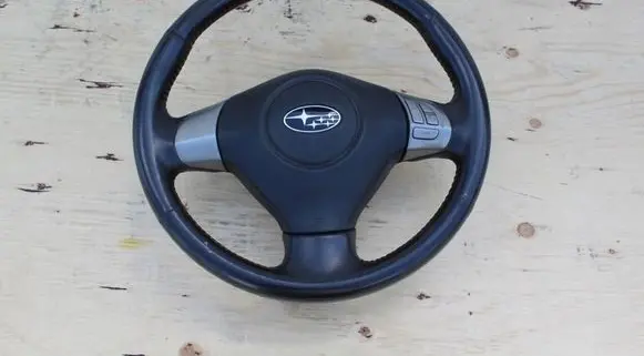 Subaru Legacy Steering wheel