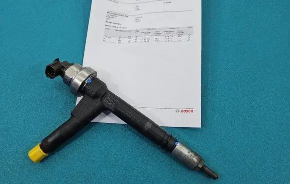 Fuel injector