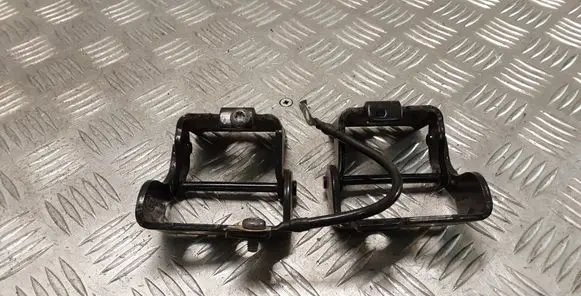 Land Rover Discovery Sport Tailgate/trunk/boot hinge FK7242901AE FK7242900AE