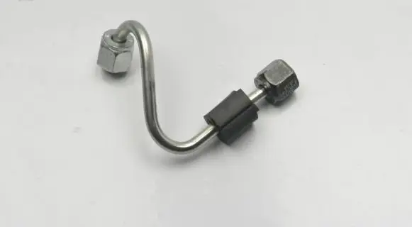 Skoda Octavia Mk3 (5E) Fuel injector supply line/pipe 7J5A6