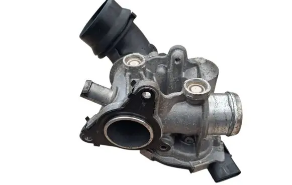 Opel Astra K EGR valve 55484828 P76120023B0692