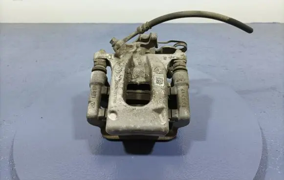 Peugeot 208 Rear brake caliper