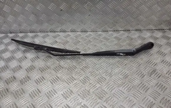 Nissan Micra Front wiper blade arm