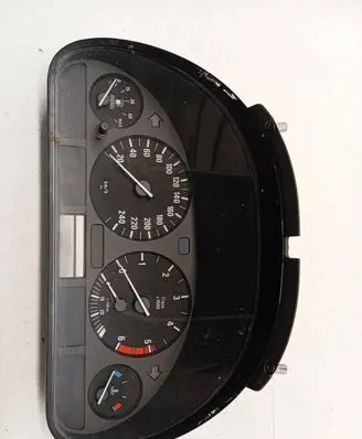 BMW 5 E39 Speedometer (instrument cluster) 62118372357 110008735