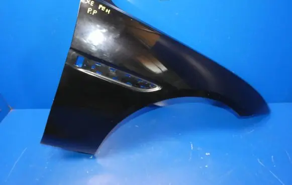 Jaguar XE Fender