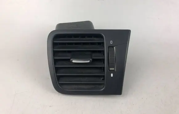 Subaru Legacy Dashboard side air vent grill/cover trim 