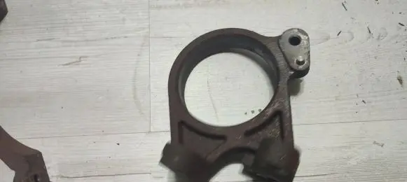 Mitsubishi ASX Driveshaft support bearing bracket 