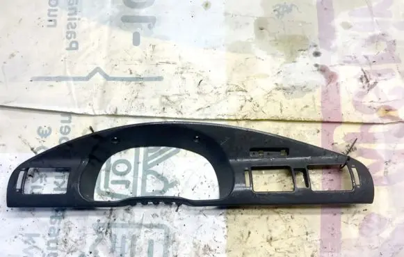 Skoda Octavia Mk1 (1U) Dashboard trim 1U1857053