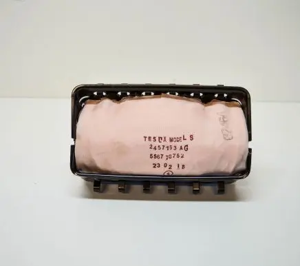 Tesla Model S Passenger airbag 111892600A
